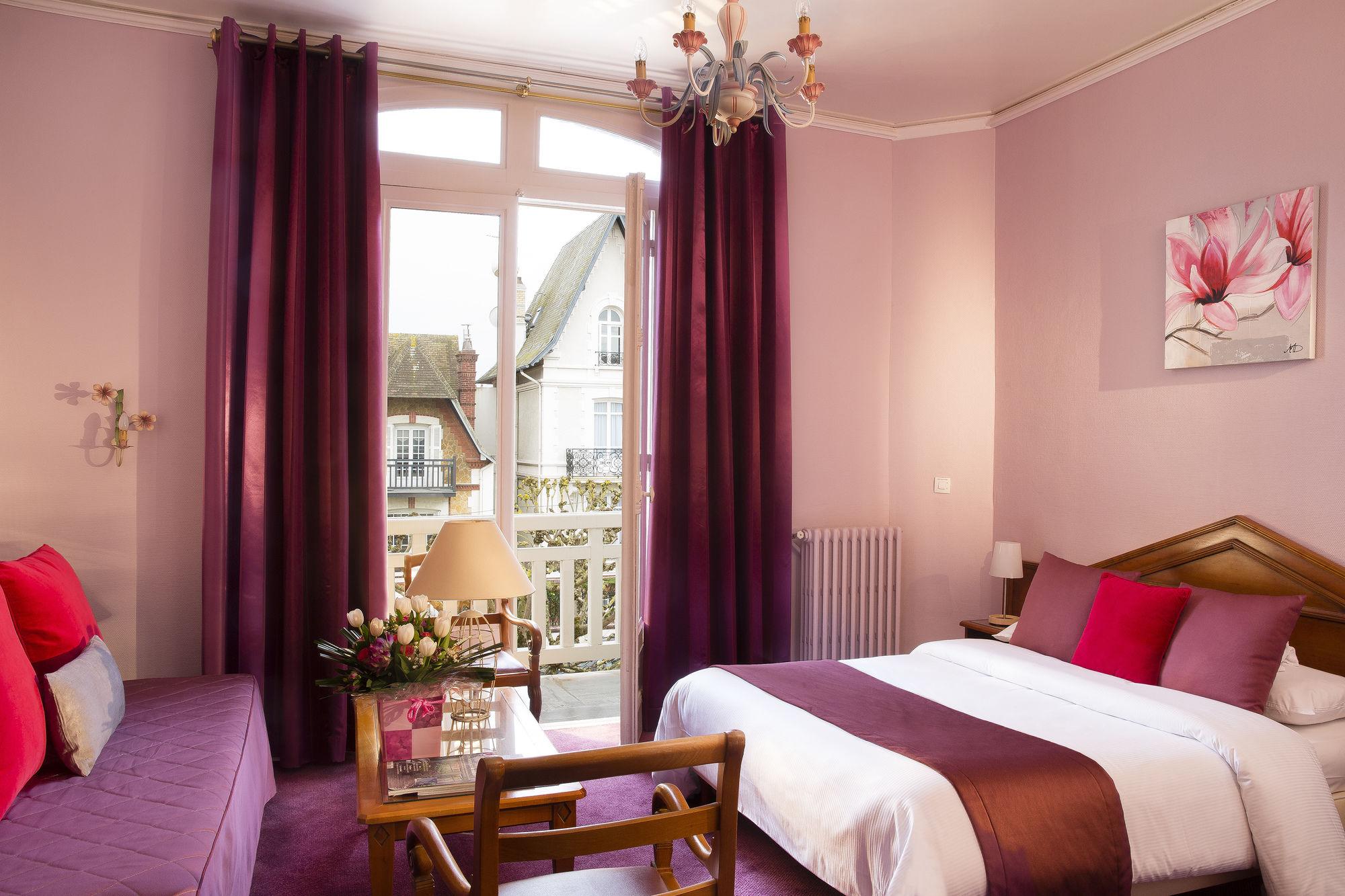 Hotel Marie Anne Deauville Exteriér fotografie
