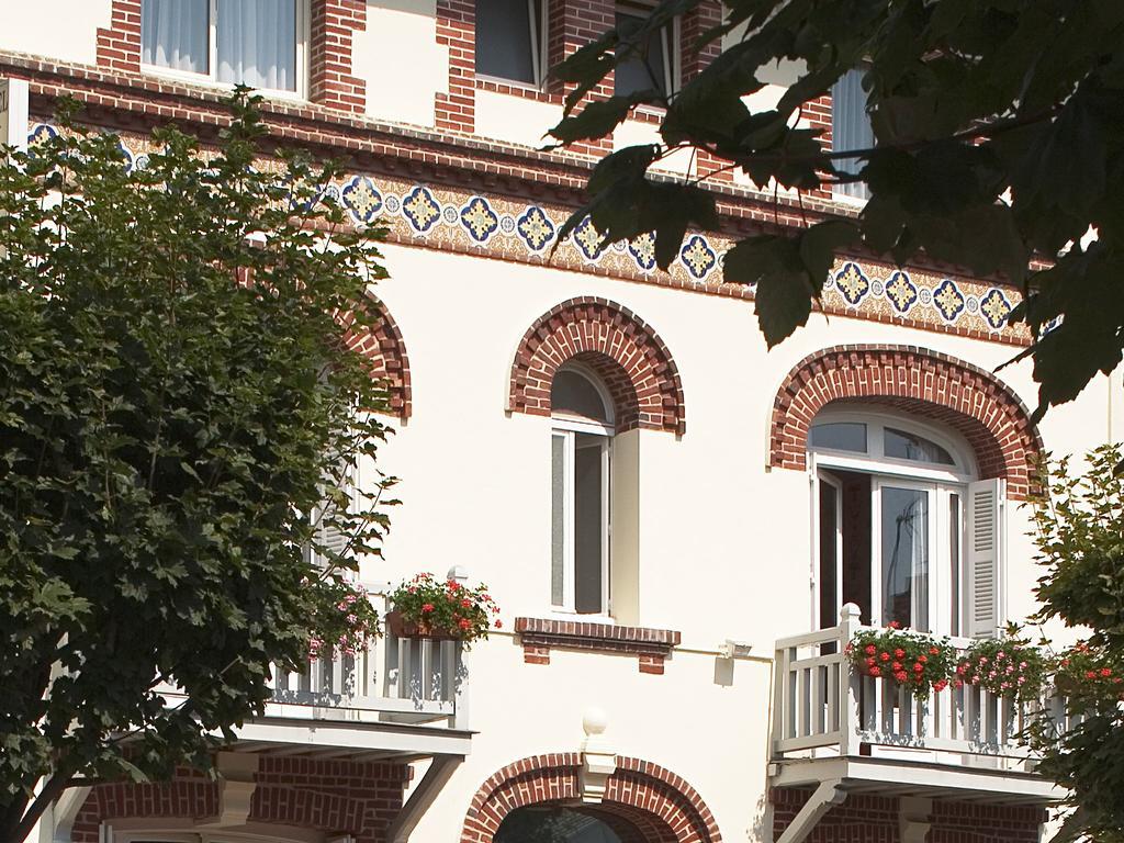 Hotel Marie Anne Deauville Exteriér fotografie